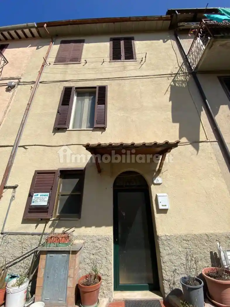 Casa indipendente in vendita a Terni