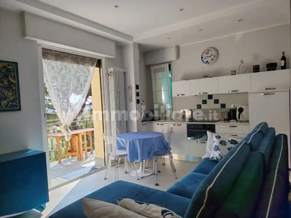 Appartamento in vendita a Borghetto Santo Spirito