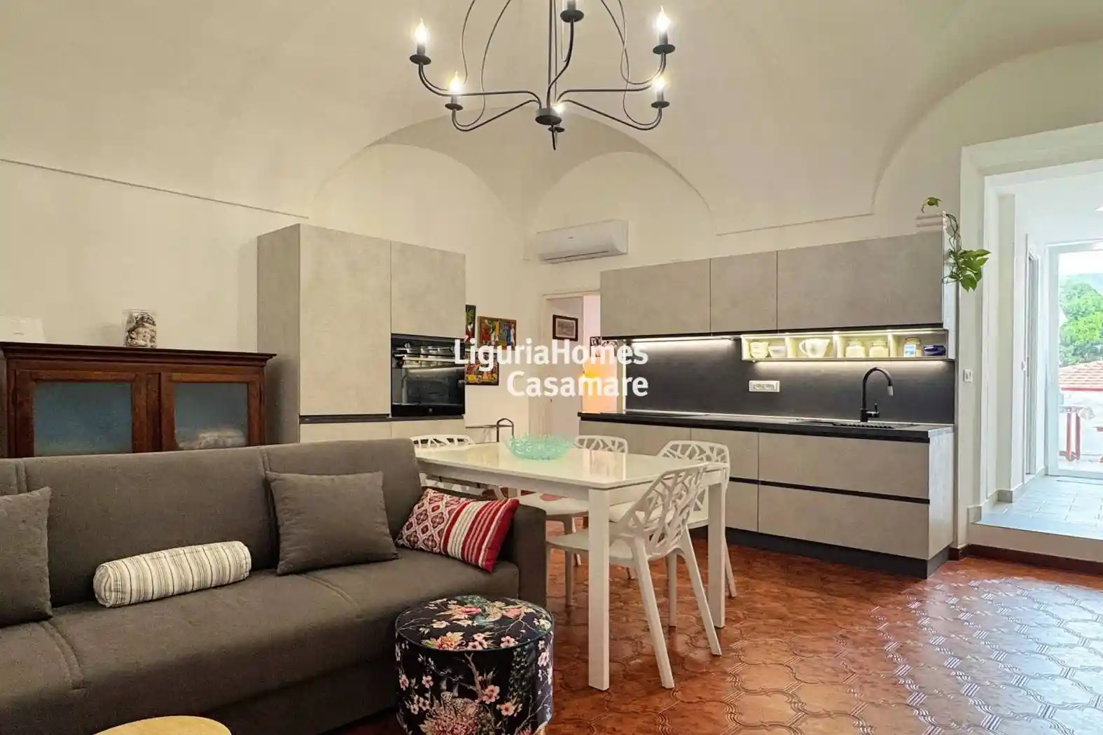 Appartamento in vendita a Riva Ligure