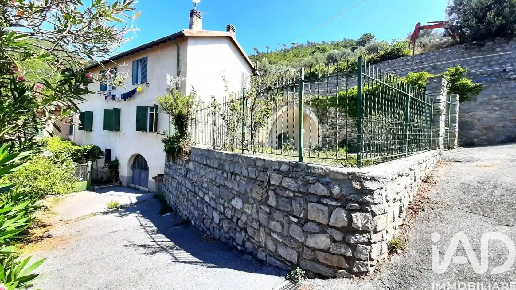 Appartamento in vendita a Arnasco