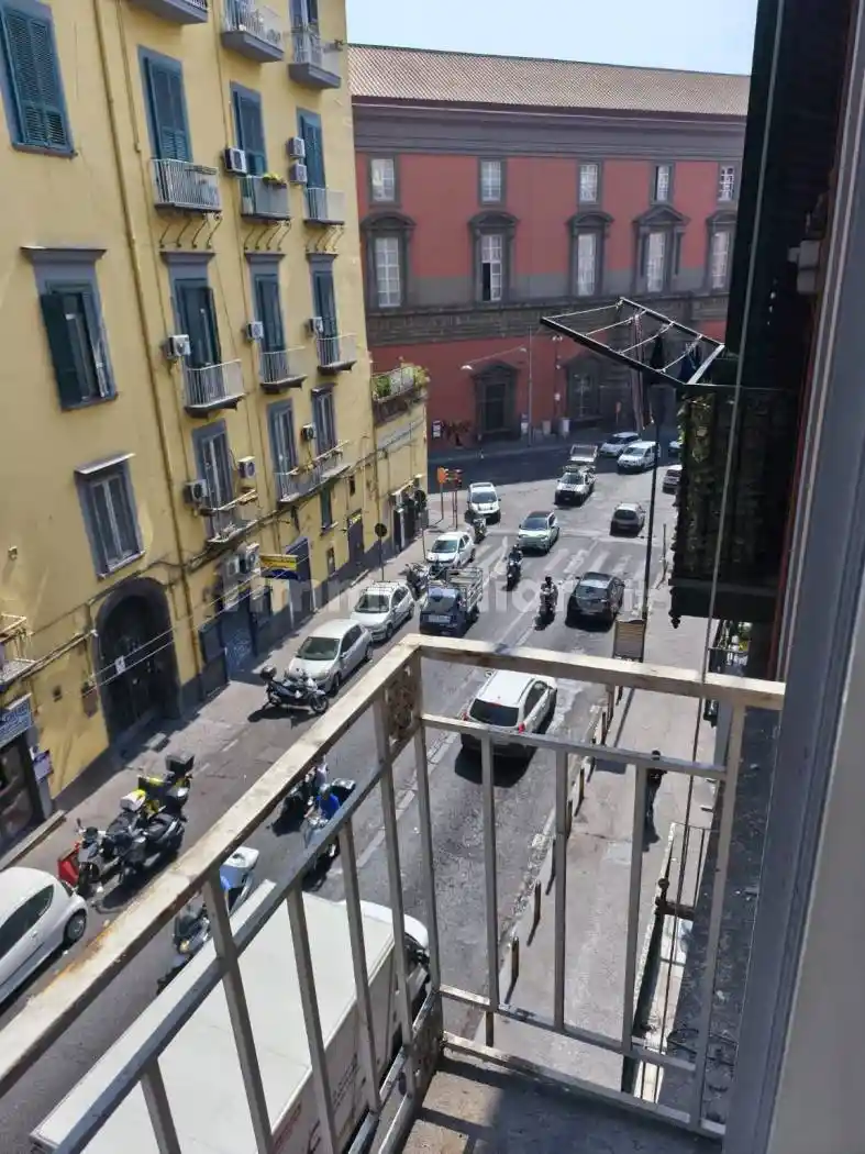 Appartamento in affitto a Napoli