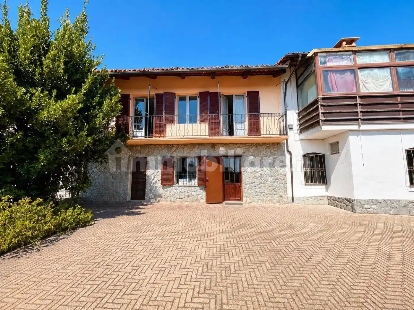 Casa indipendente in vendita a Monteu Roero