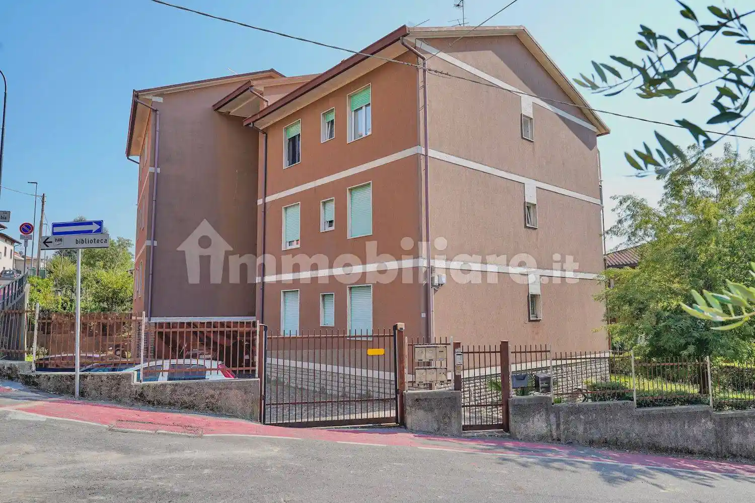 Appartamento in vendita a Villa d'Adda