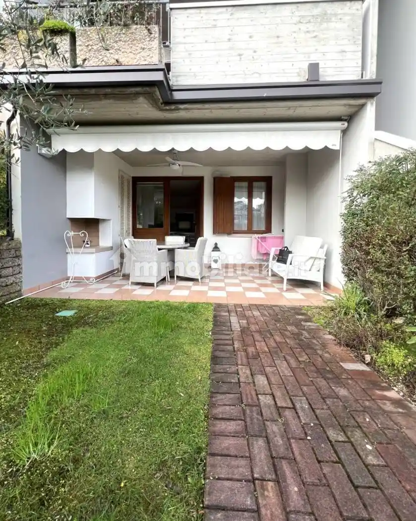 Appartamento in vendita a Desenzano del Garda