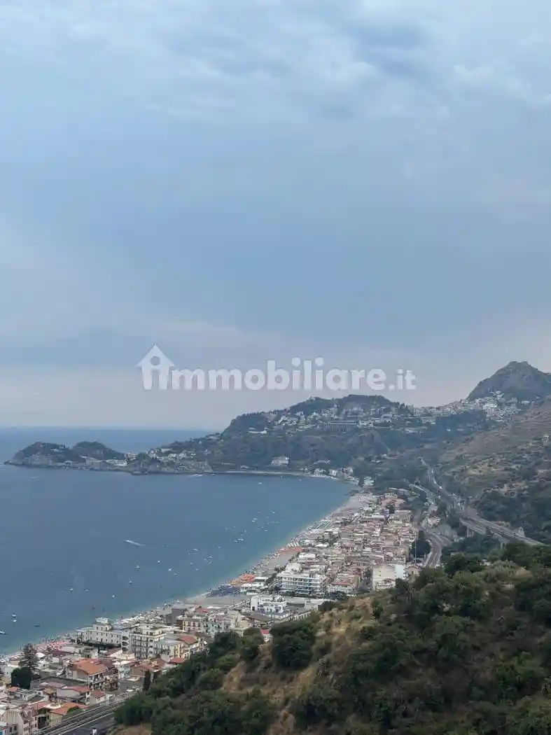 Appartamento in affitto a Letojanni