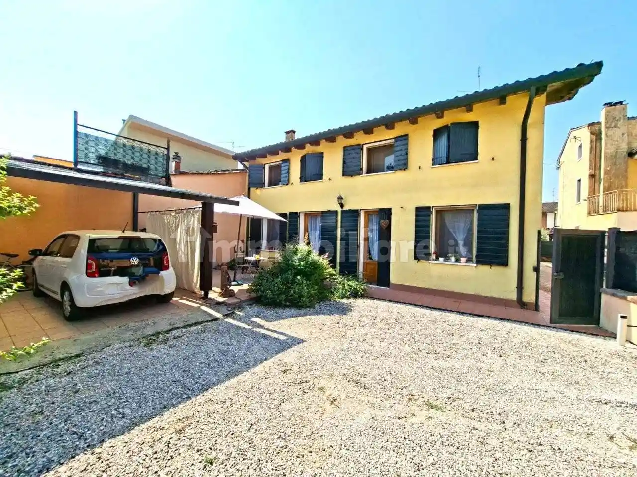 Villetta a schiera in vendita a Villafranca di Verona