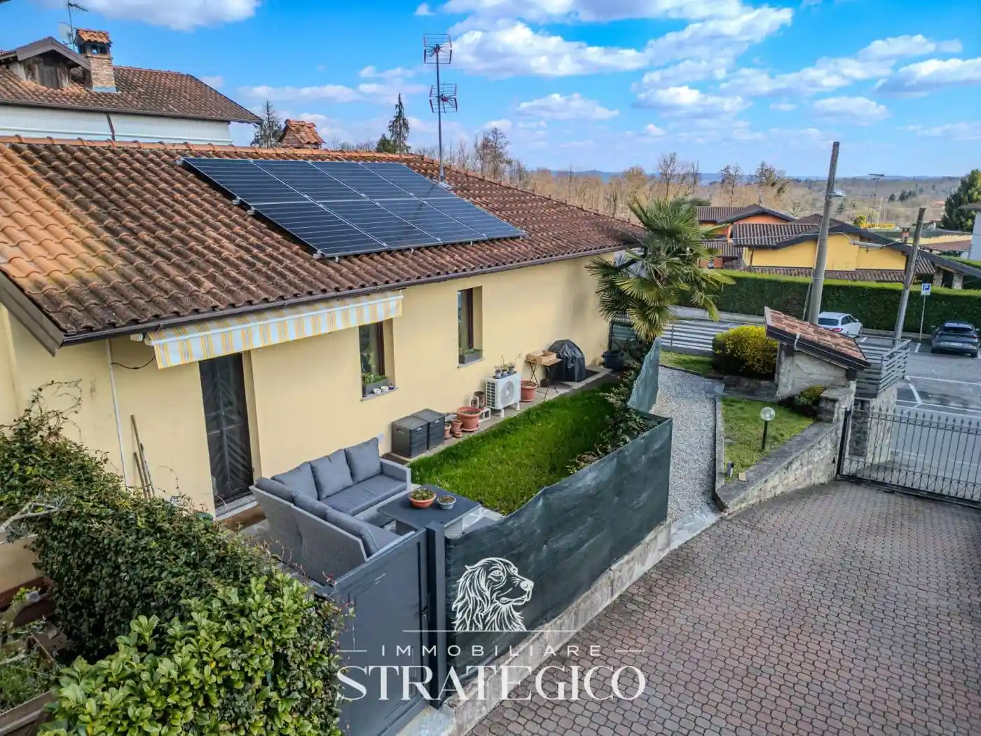 Villetta a schiera in vendita a Paruzzaro