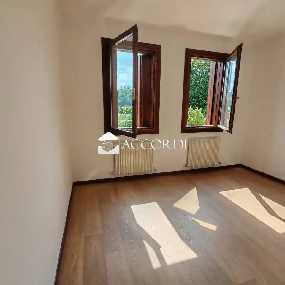 Appartamento in vendita a Asolo