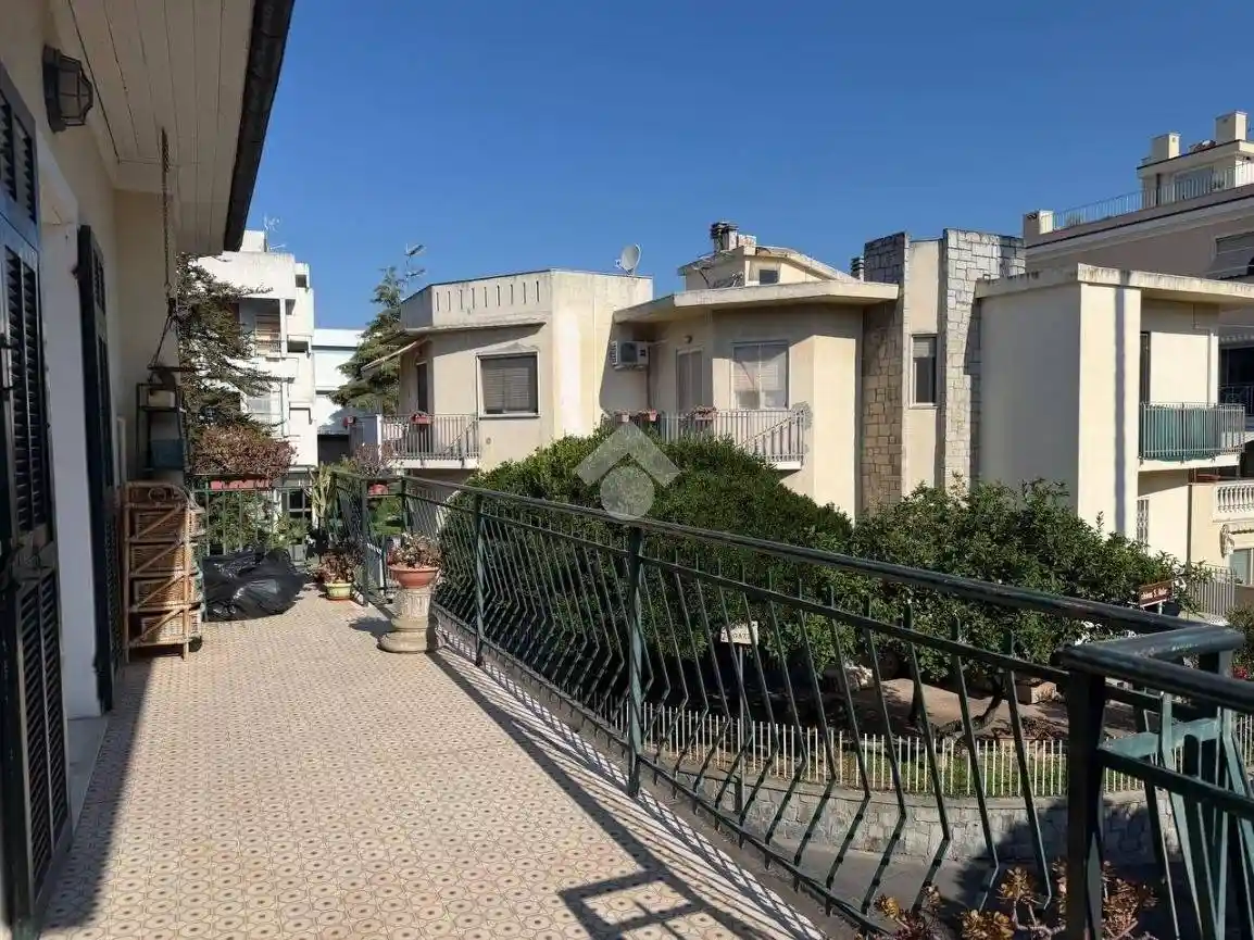 Appartamento in vendita a Bordighera