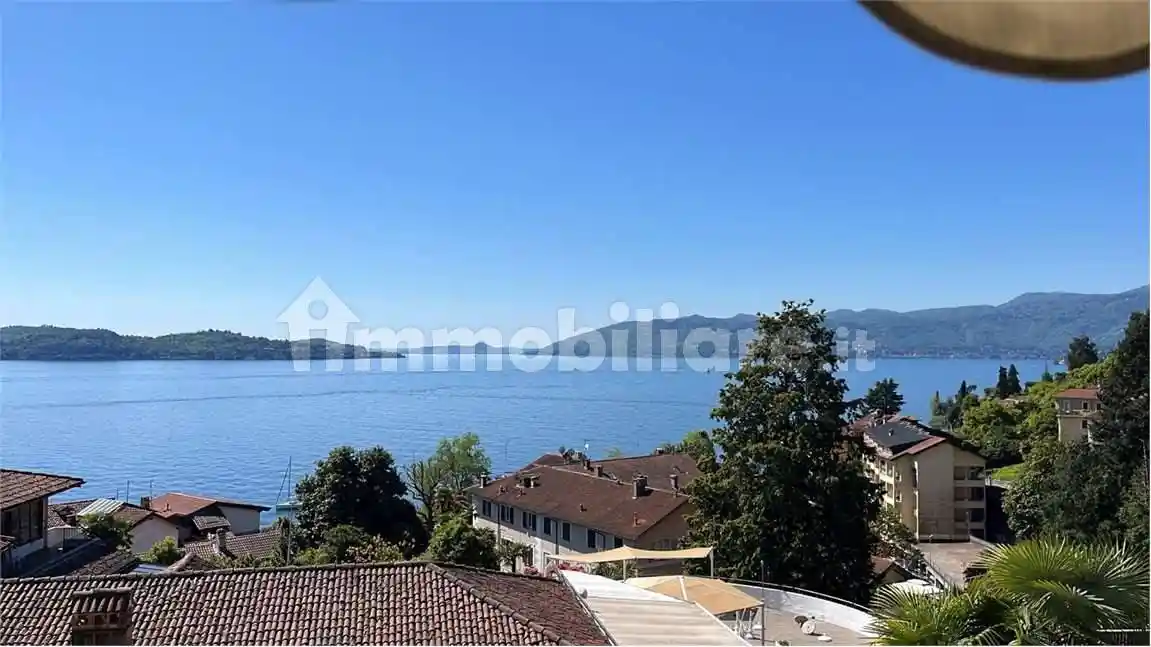 Appartamento in vendita a Ghiffa