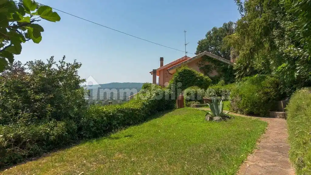 Villa in vendita a San Lorenzo Nuovo
