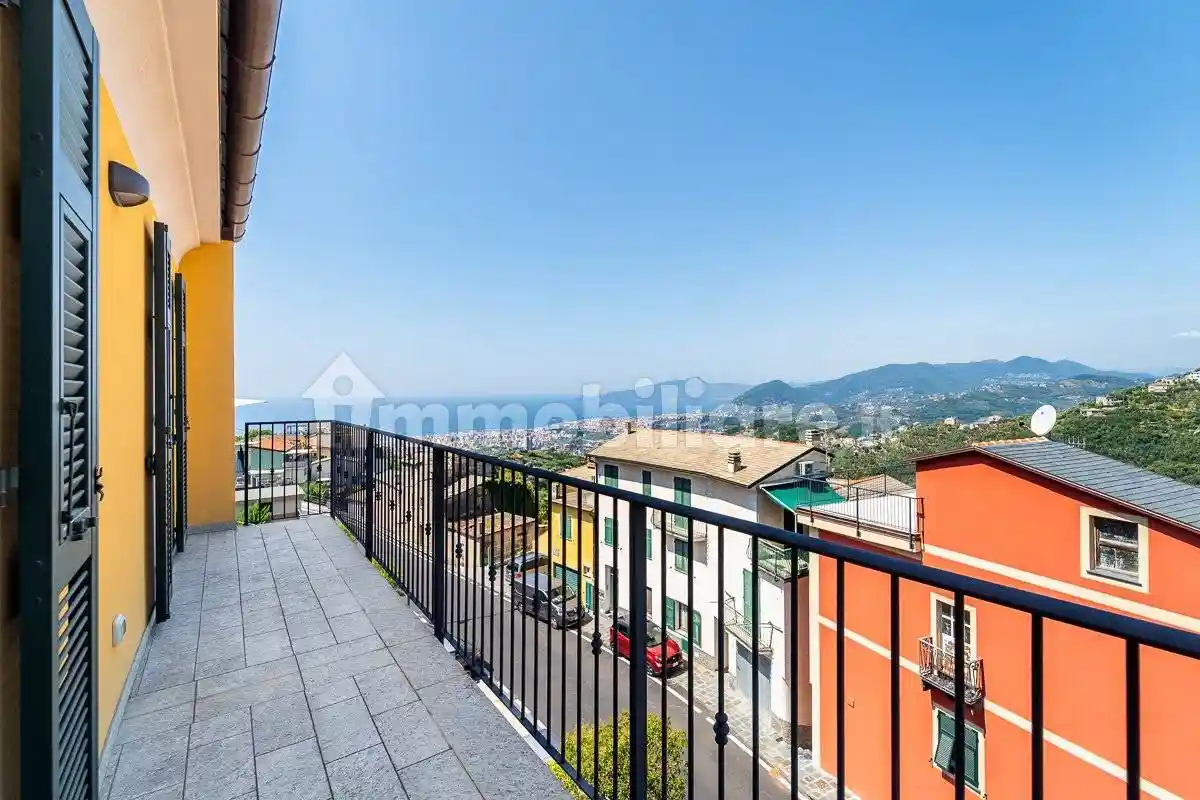 Appartamento in affitto a Cogorno