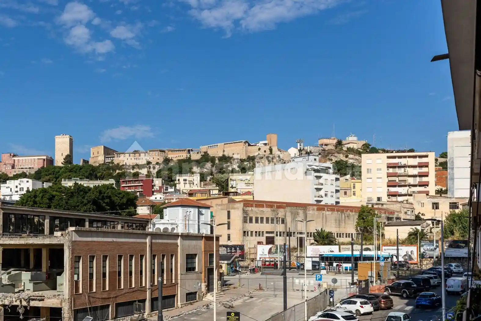 Appartamento in vendita a Cagliari