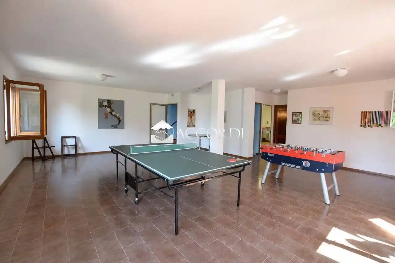 Villa in vendita a Giavera del Montello