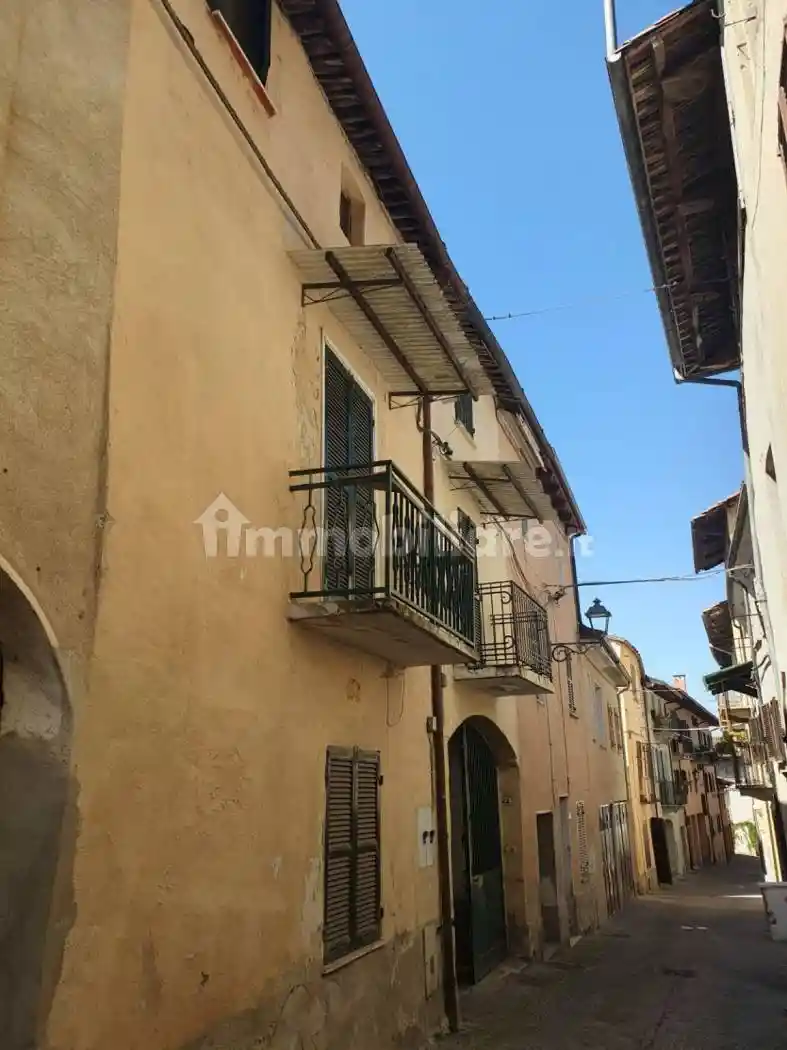 Casa indipendente in vendita a Farigliano