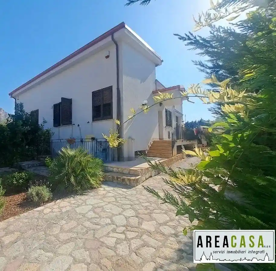 Villa in vendita a Carini