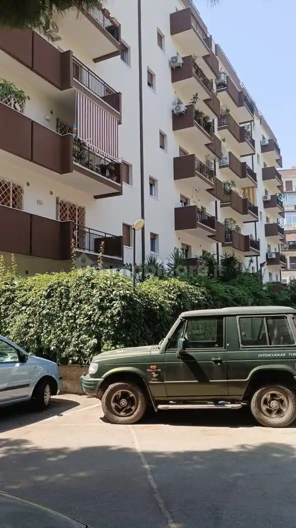 Appartamento in vendita a Palermo