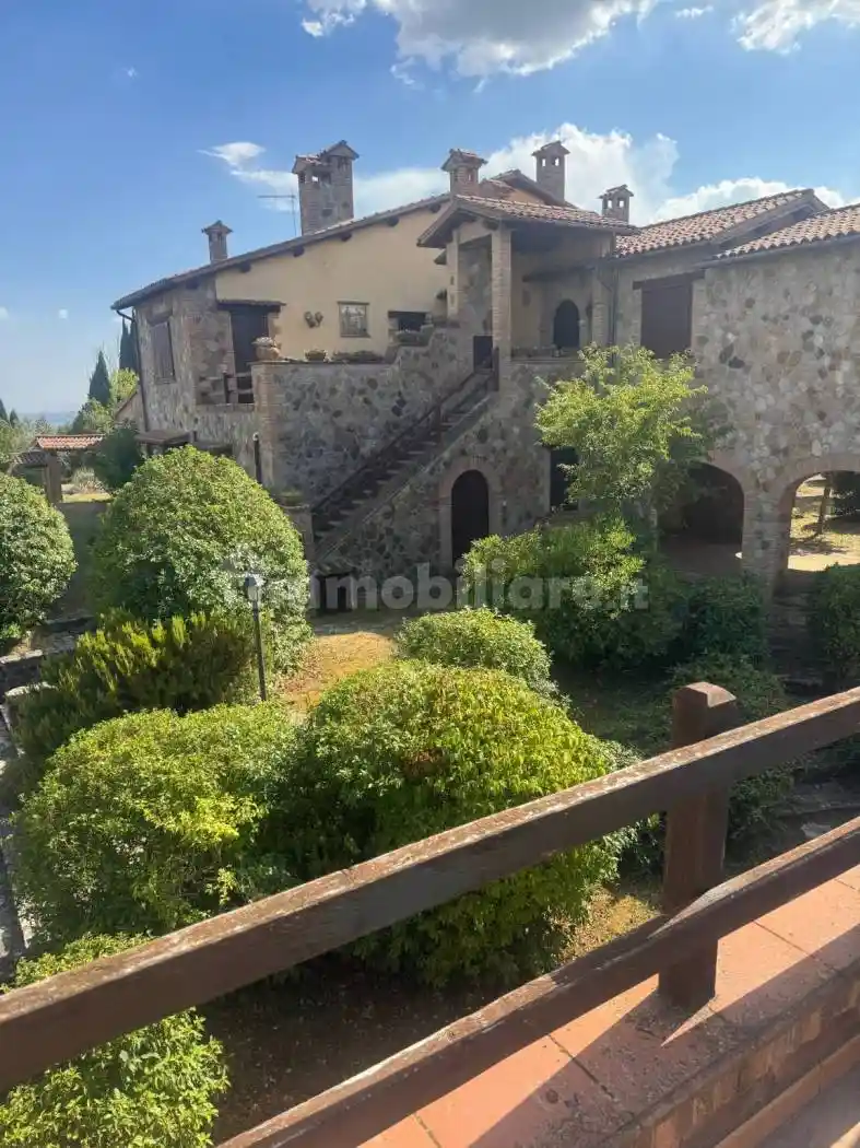 Appartamento in vendita a Ficulle