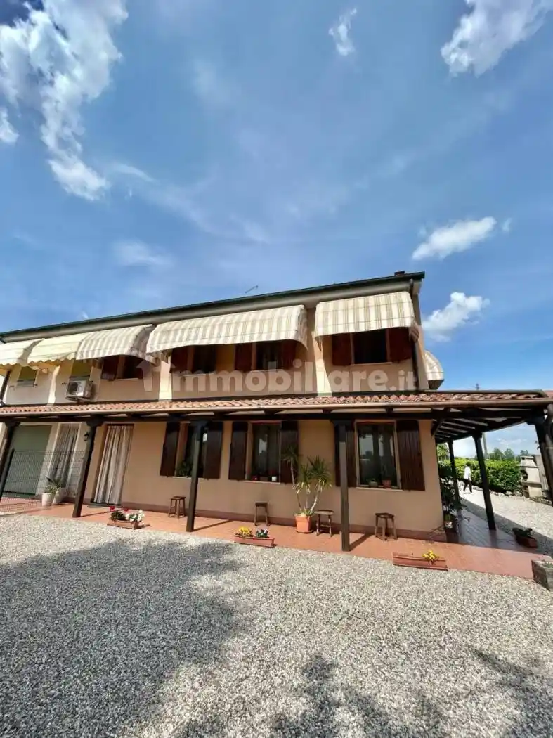 Villa in vendita a Montagnana