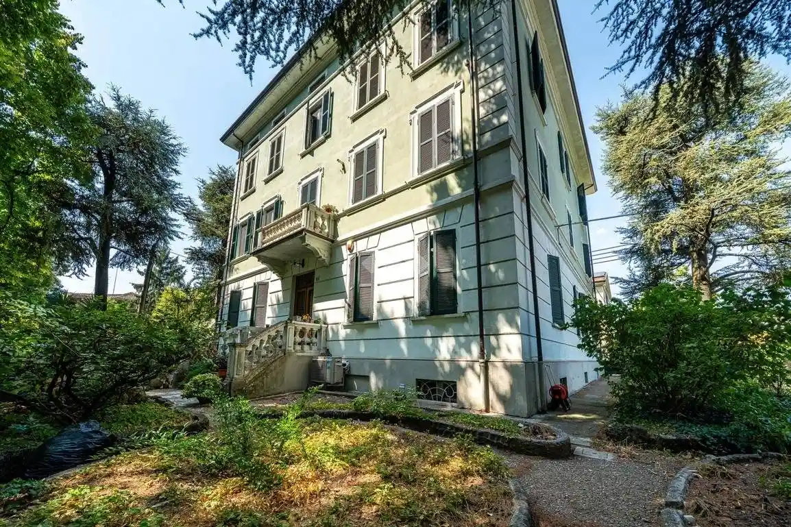 Appartamento in vendita a Parma