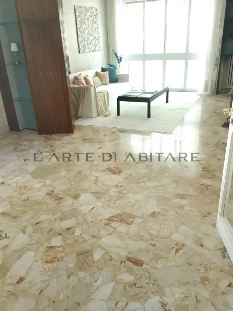 Appartamento in vendita a Riccione