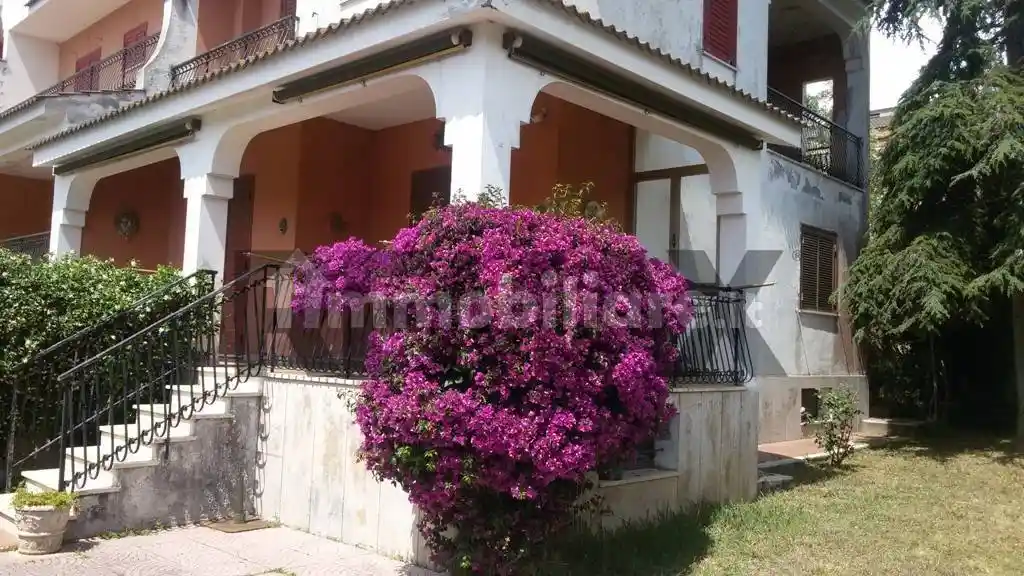 Villa in vendita a Anzio