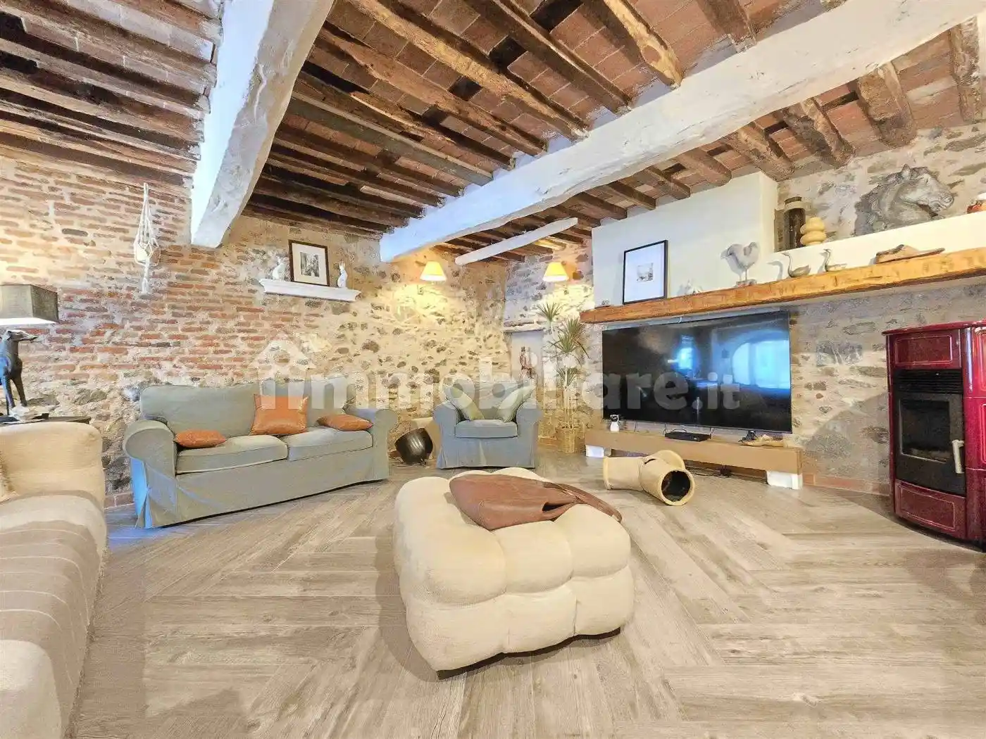 Rustico - Casale in vendita a Camaiore