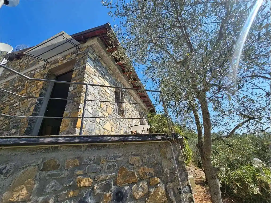 Villa in vendita a Imperia