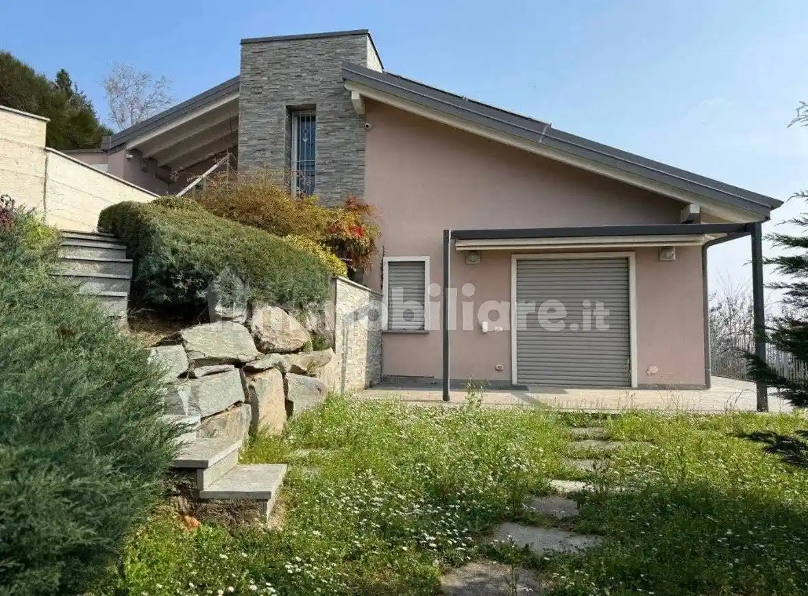 Villa in vendita a Appiano Gentile