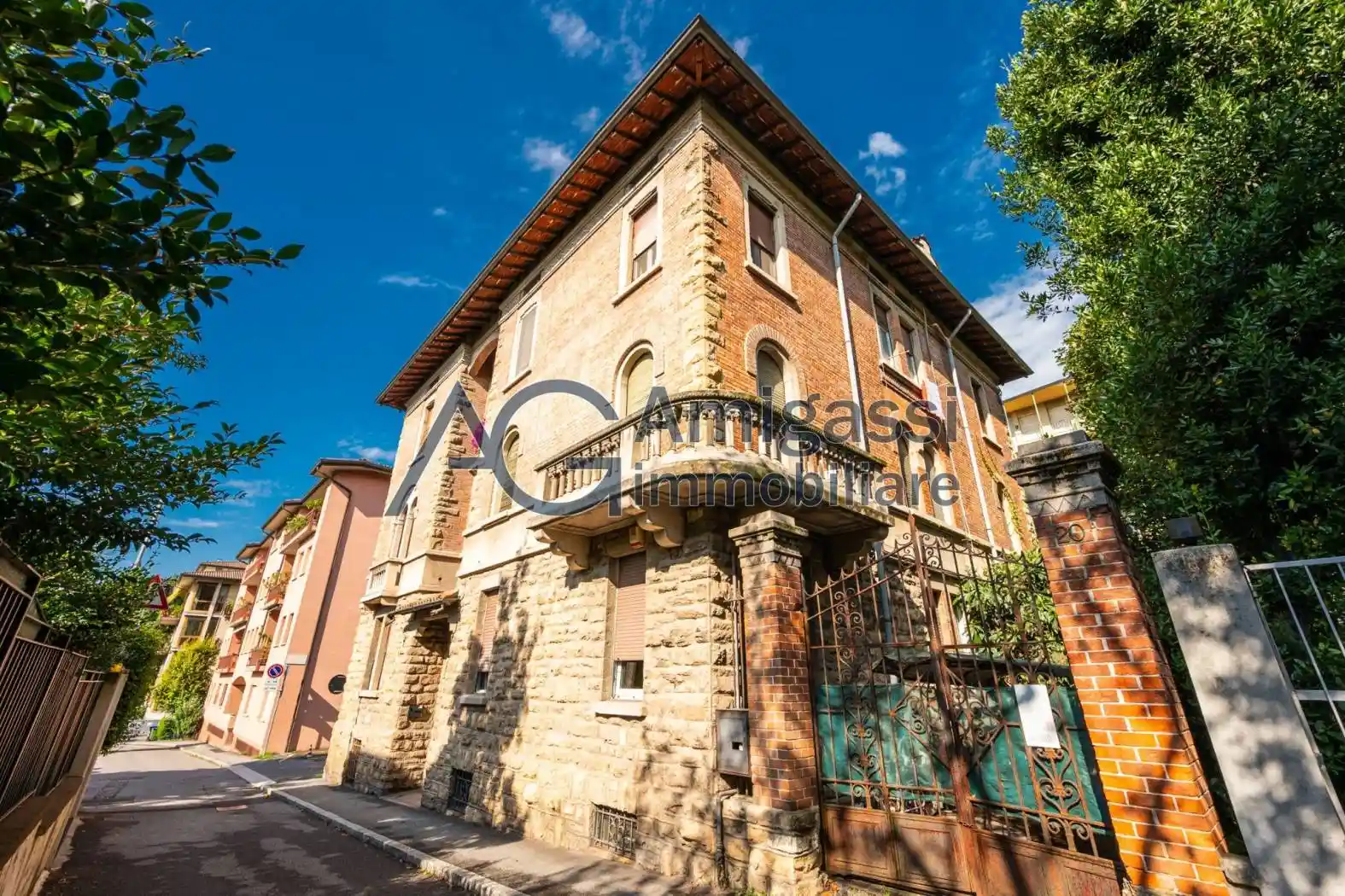 Appartamento in vendita a Bergamo