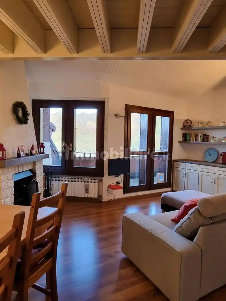 Appartamento in vendita a Artogne