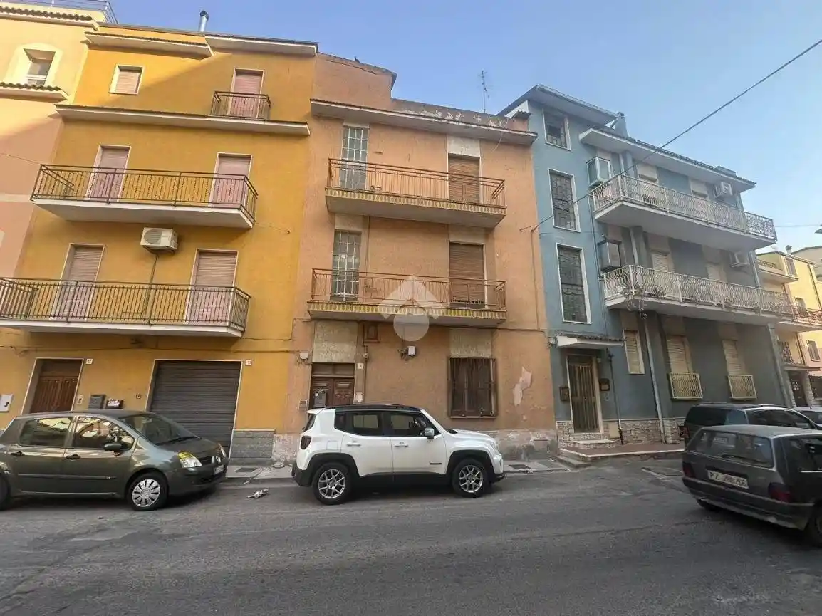 Palazzo - Edificio in vendita a Trebisacce