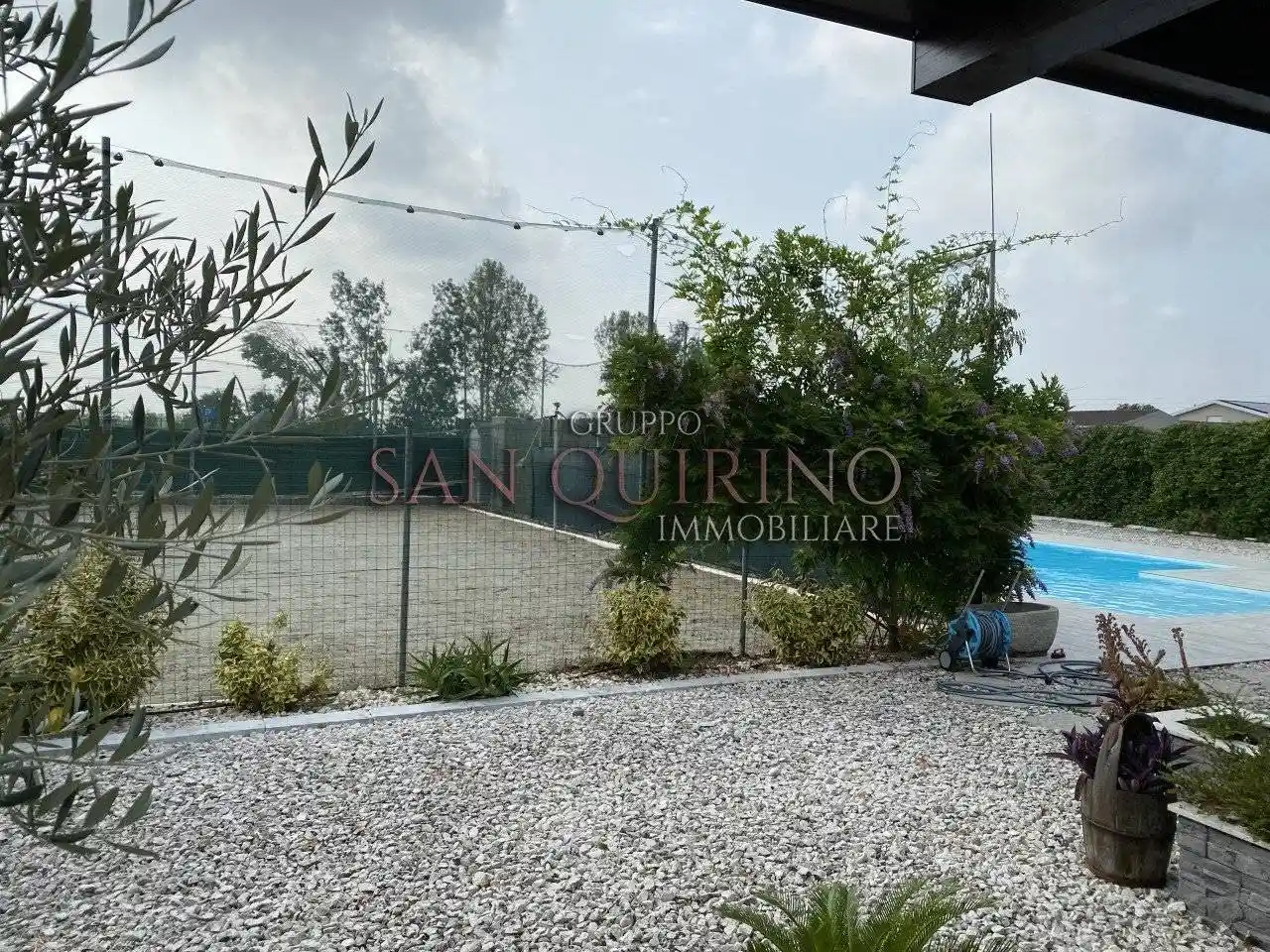 Villa in vendita a Poggio Rusco