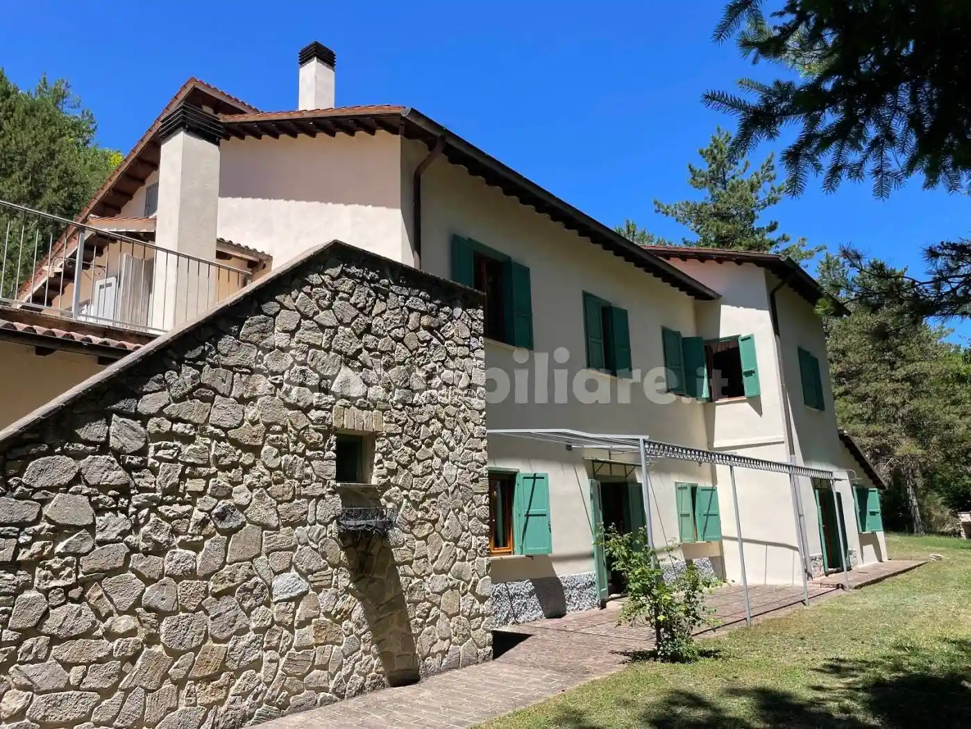Villa in vendita a Preci