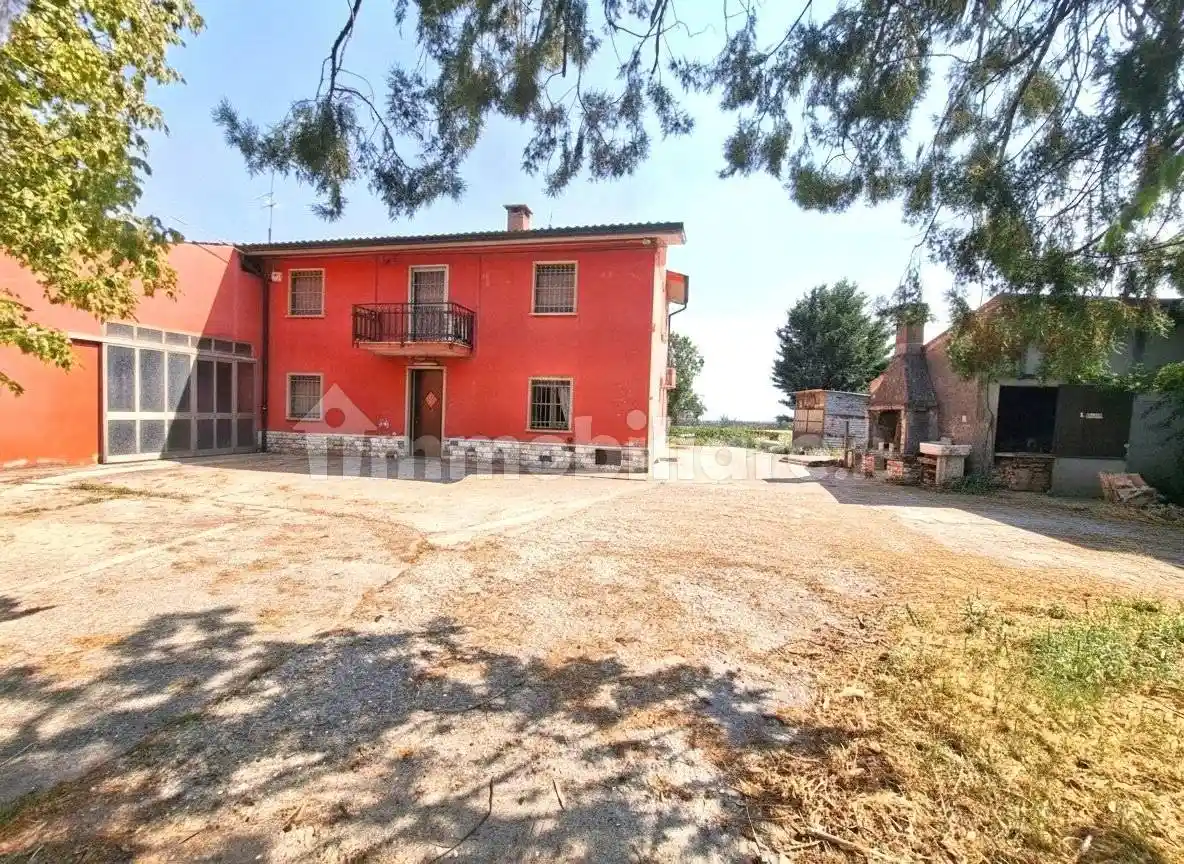 Rustico - Casale in vendita a Valeggio sul Mincio