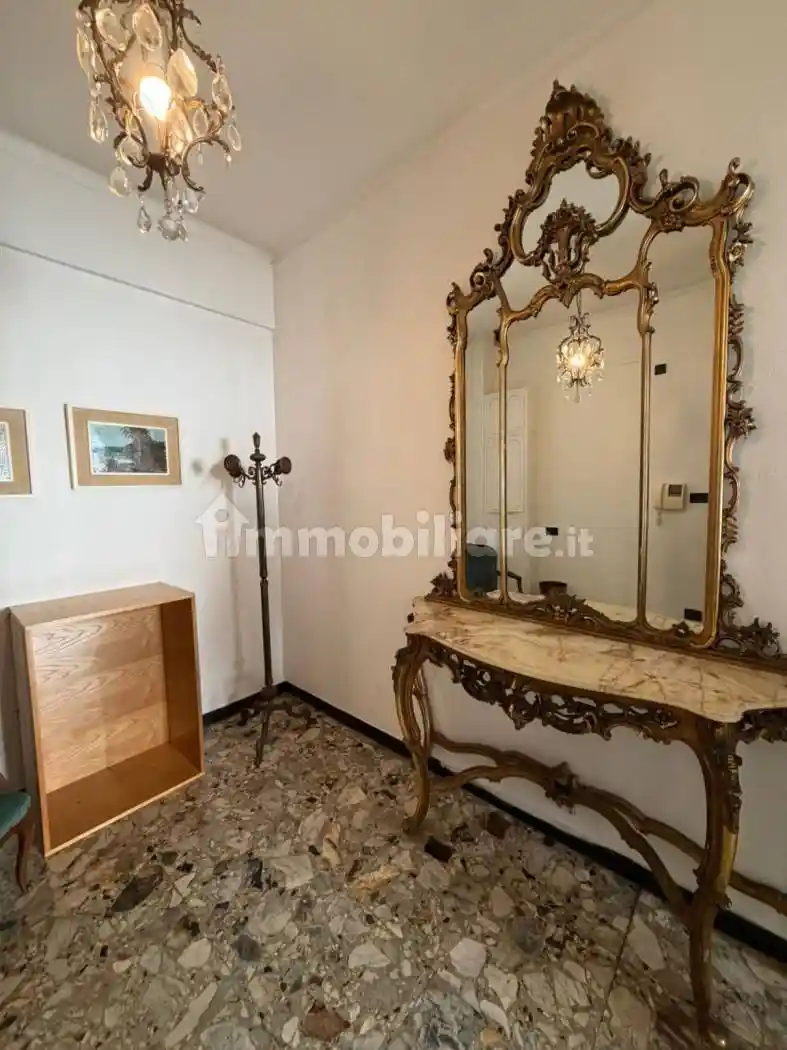 Appartamento in affitto a Genova