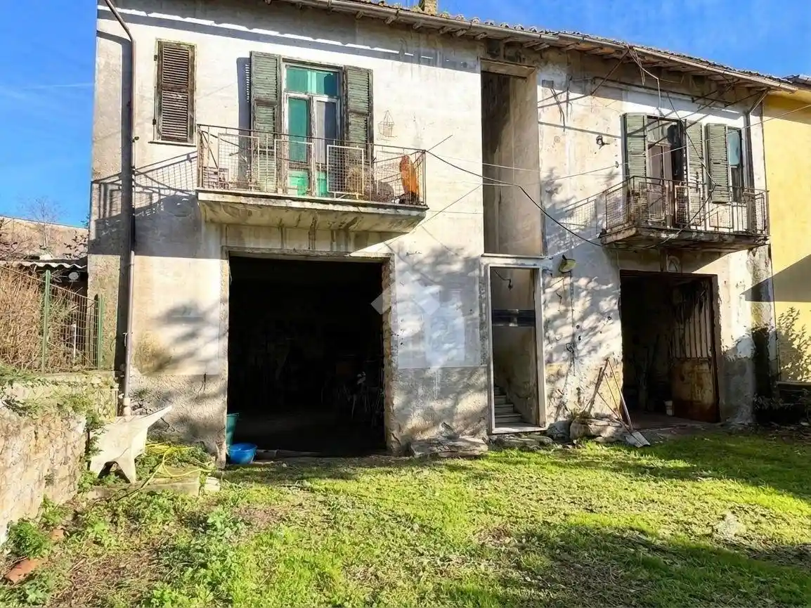 Rustico - Casale in vendita a Tuscania
