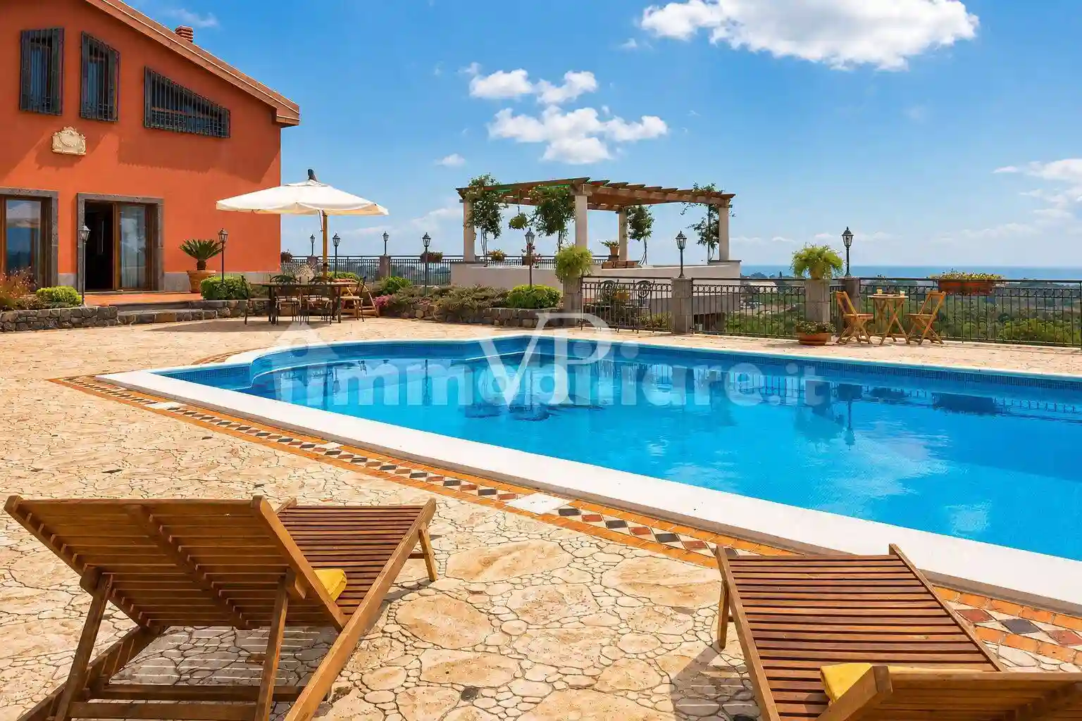 Villa - foto 2