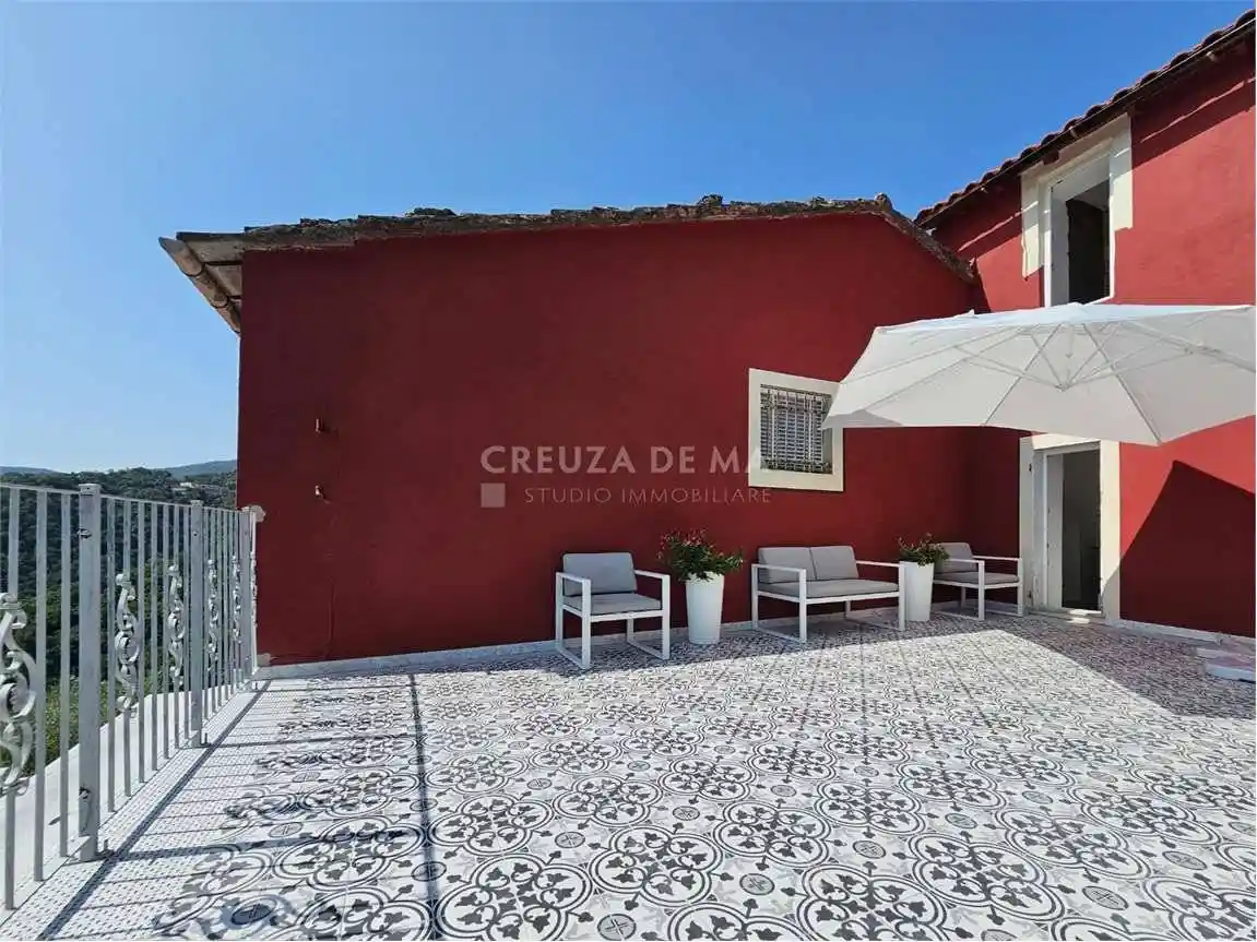 Casa indipendente in vendita a Rapallo