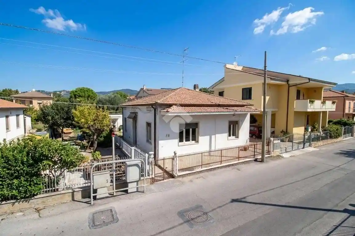 Casa indipendente in vendita a Roseto degli Abruzzi
