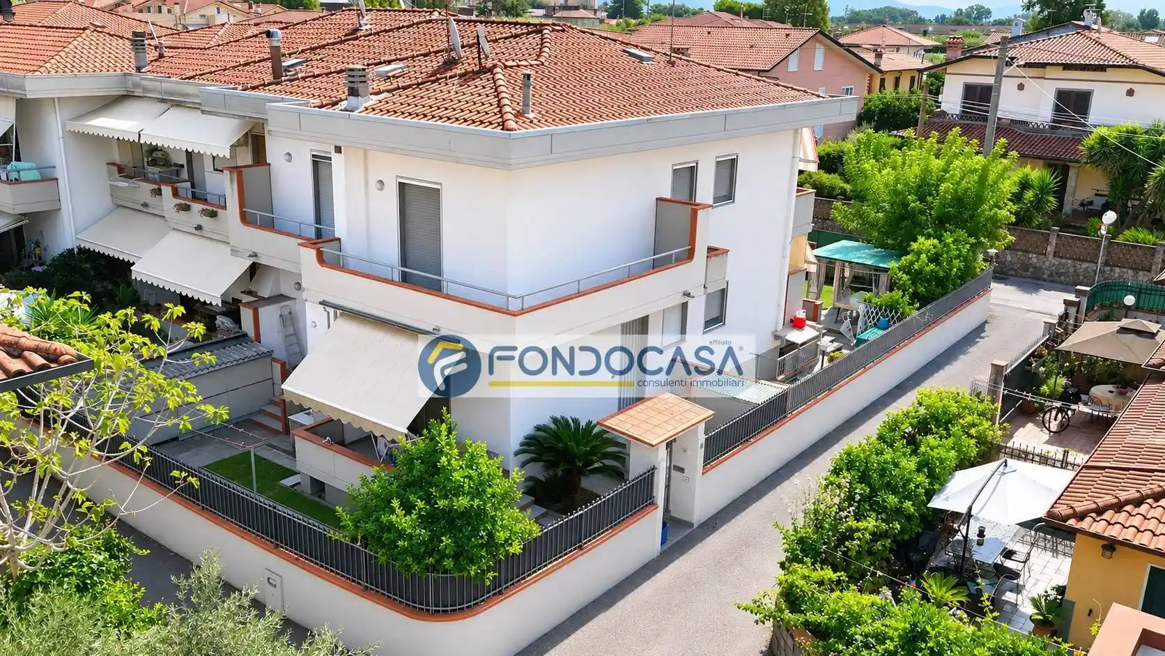 Villa in vendita a Massa