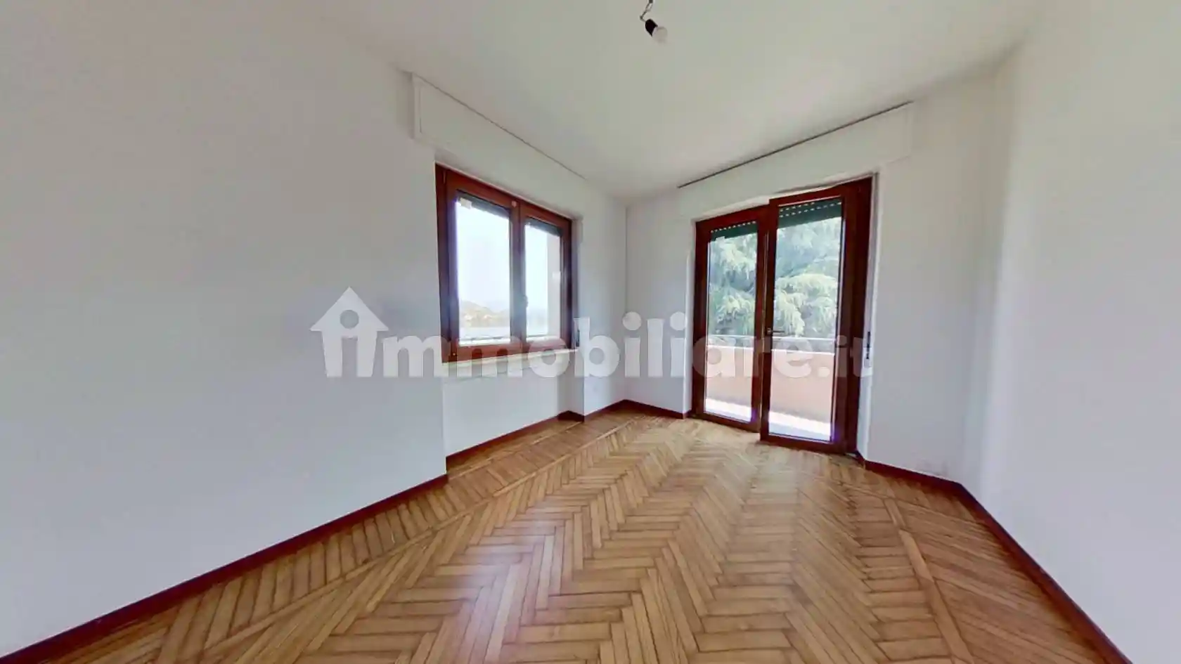 Appartamento in affitto a Lavena Ponte Tresa