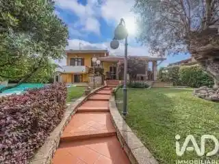Villa in vendita a Montichiari