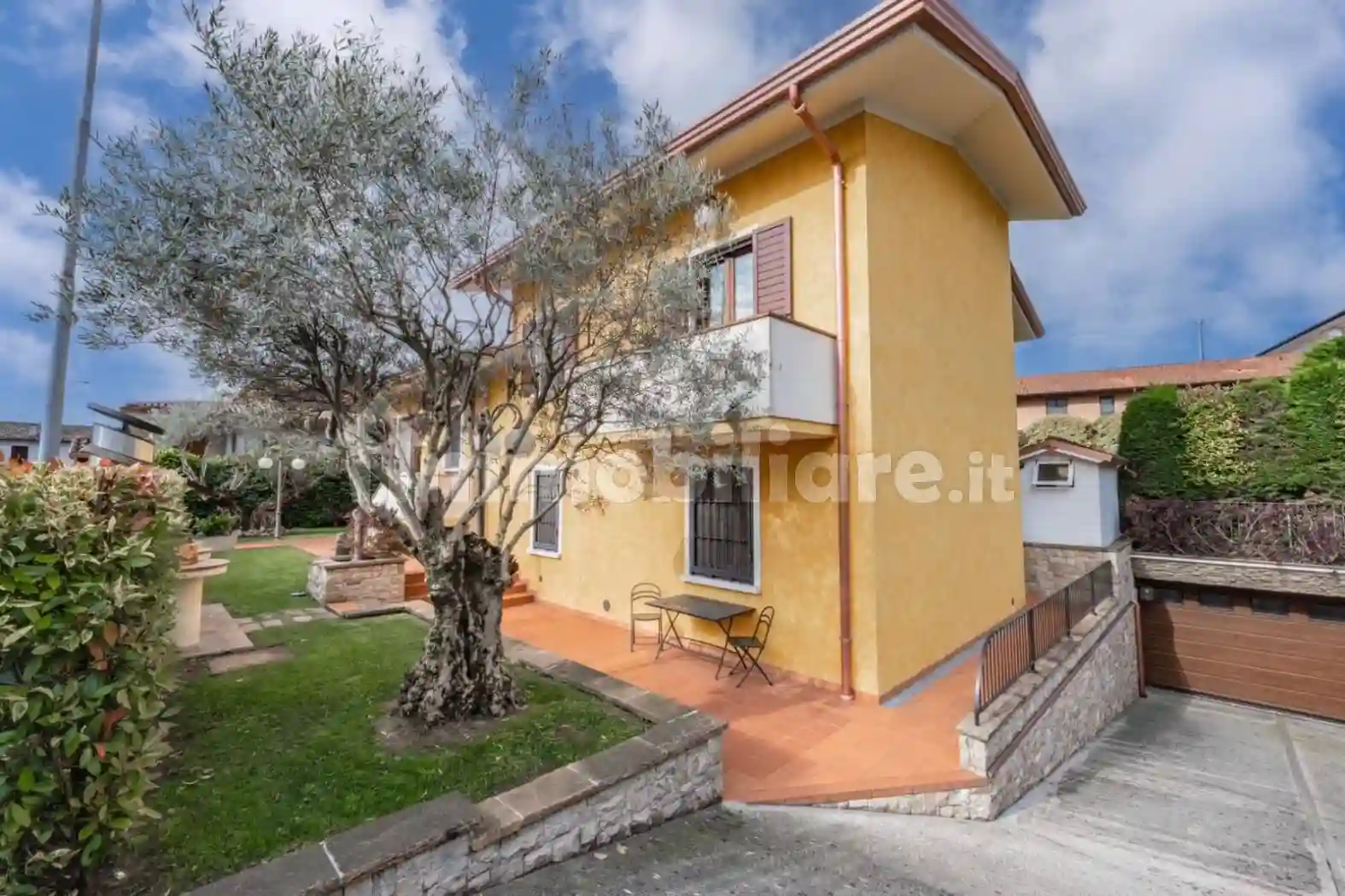 Villa - foto 2