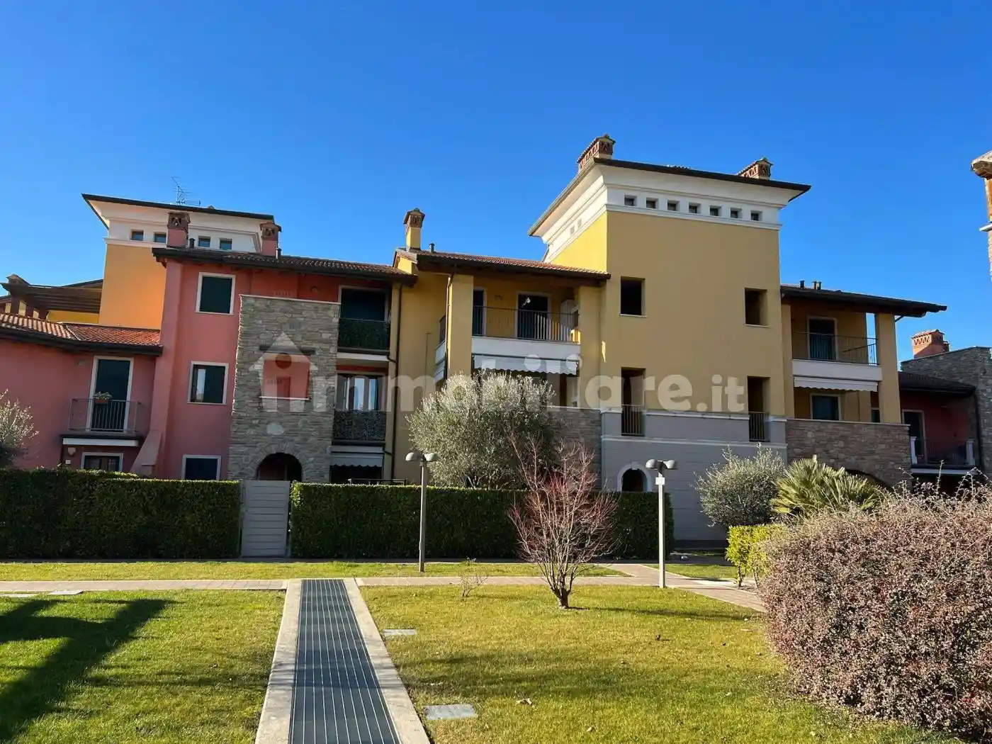 Appartamento in vendita a Sirmione