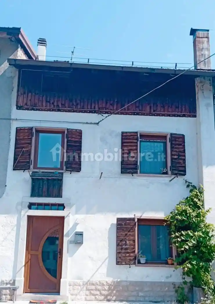 Rustico - Casale in vendita a Claut