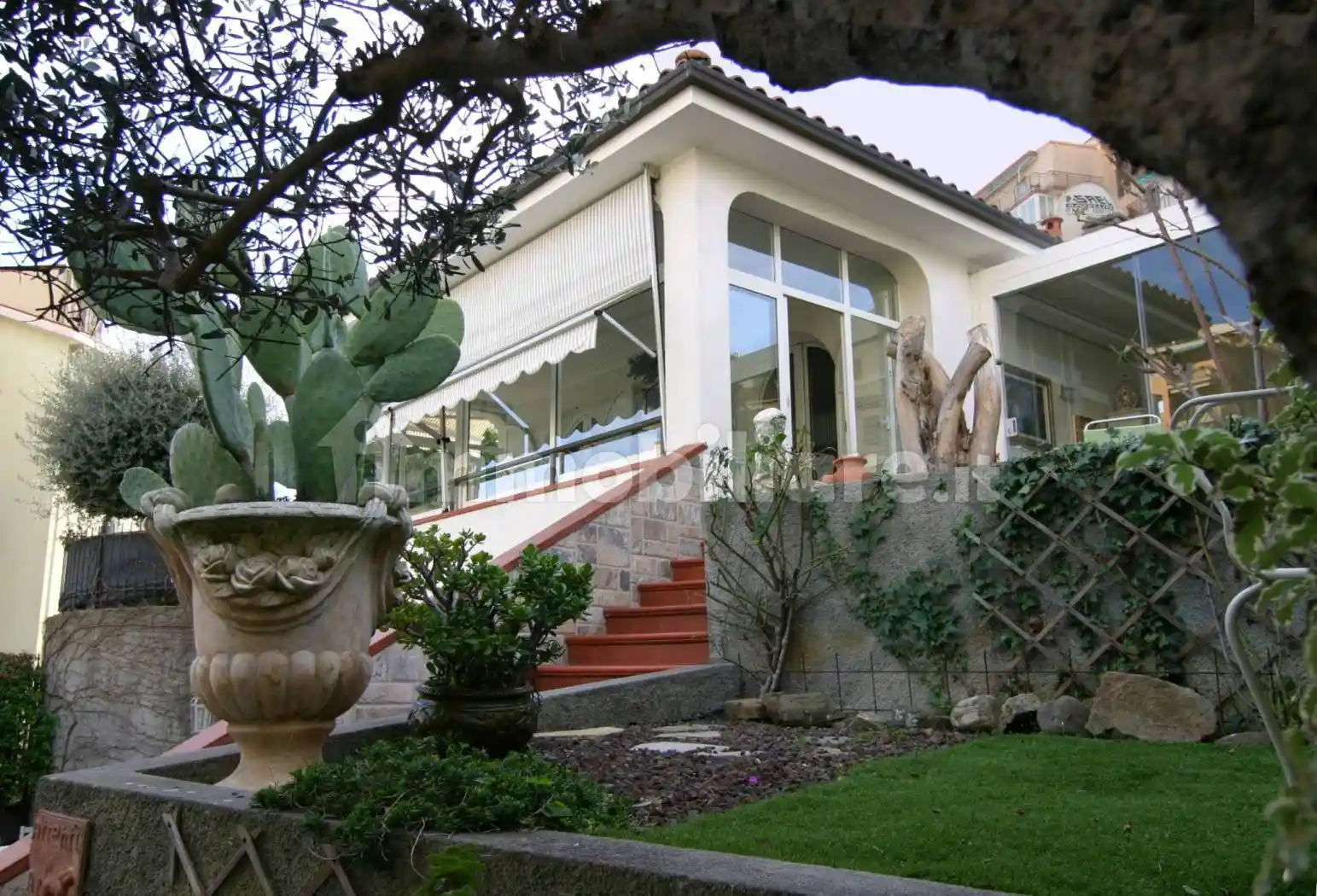 Villa in vendita a Sanremo