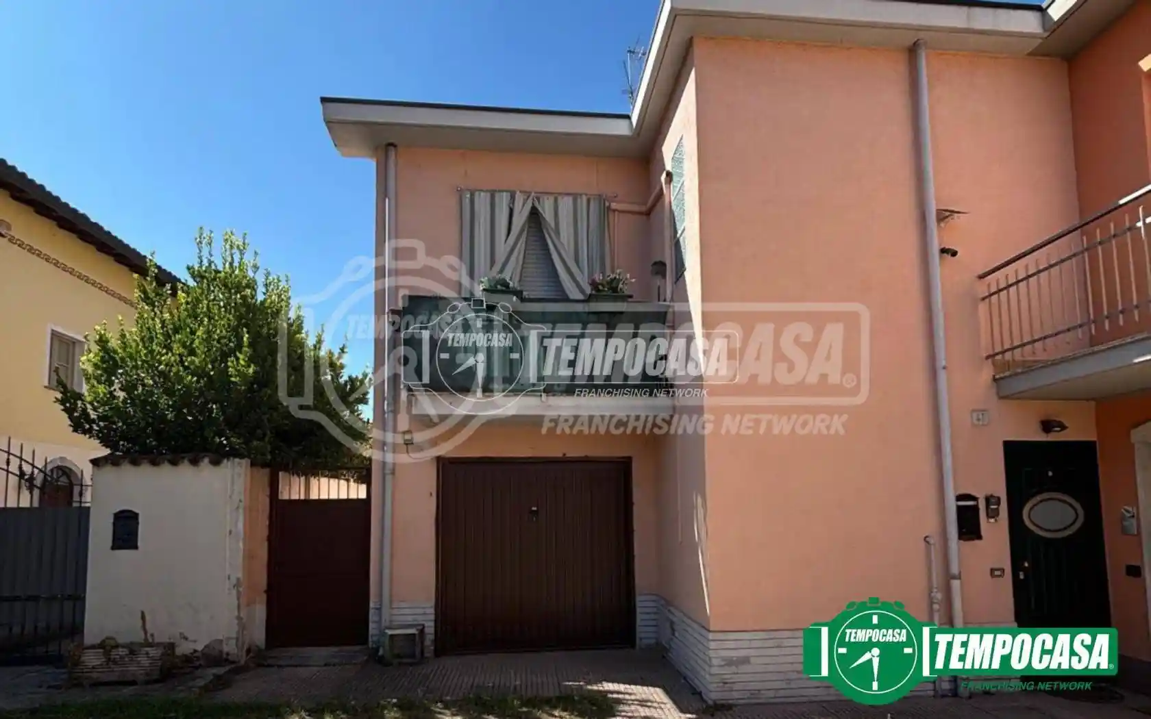 Casa indipendente in vendita a Casorate Primo