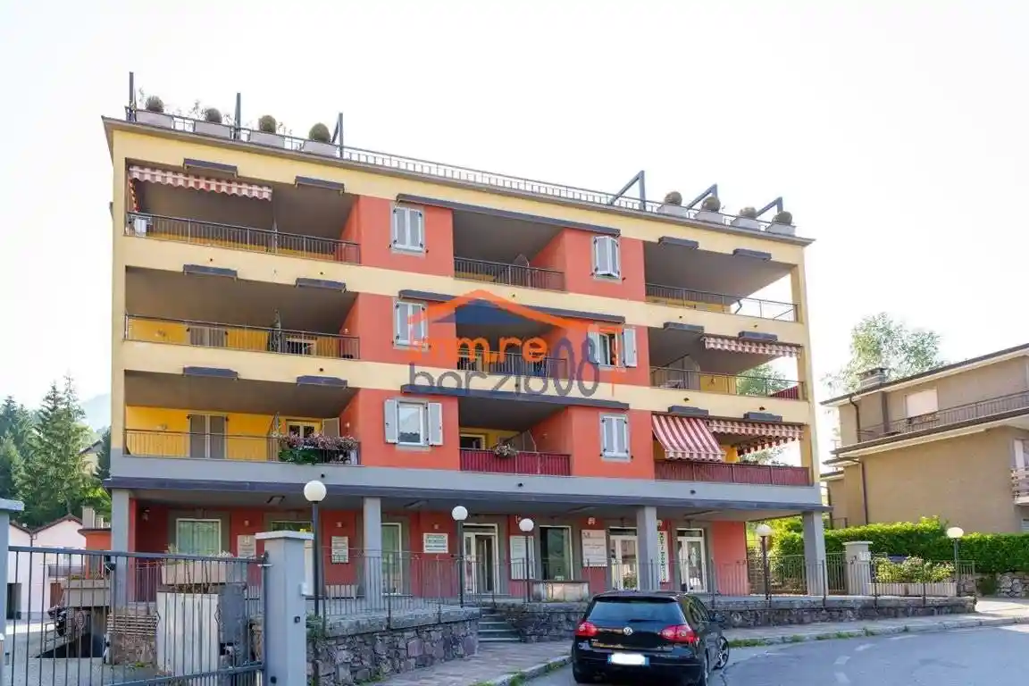 Appartamento in vendita a Taceno