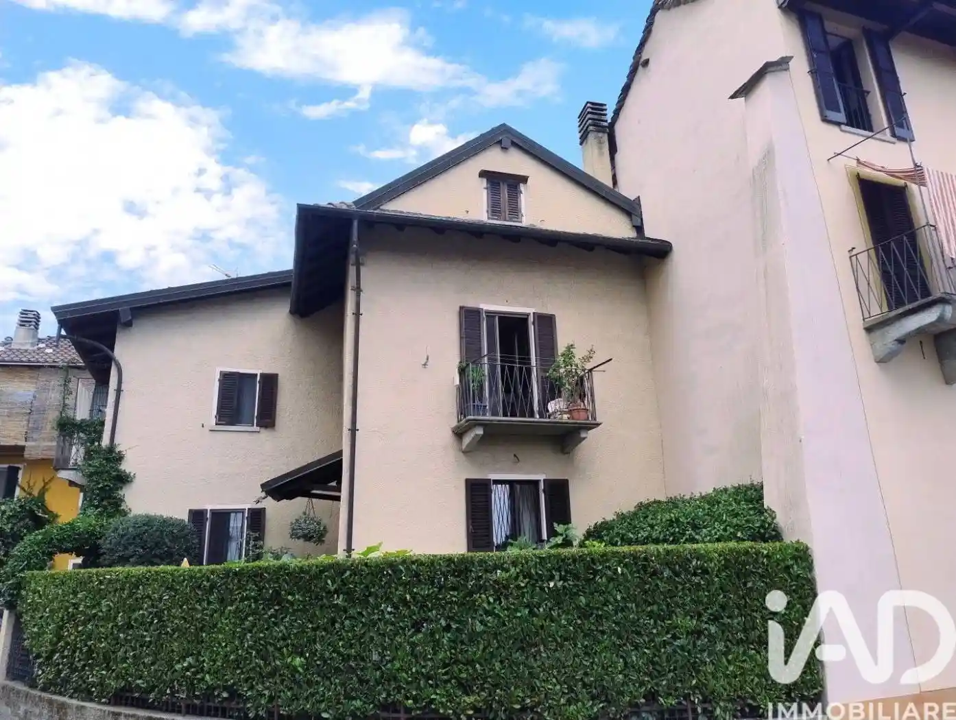 Casa indipendente in vendita a Arizzano